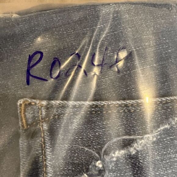 FRAME Le Cutoff Denim Shorts Azure Wash Jean Shorts Stretch Size 26 - Picture 11 of 11